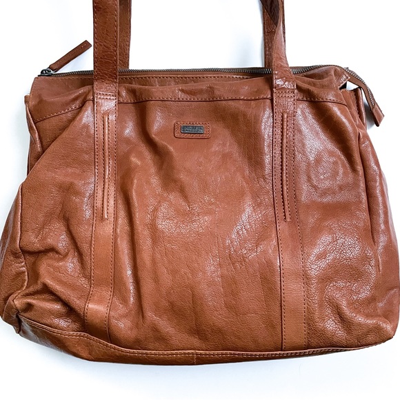 Spikes & Sparrow Large Brown Leather Tote - Picture 2 of 7